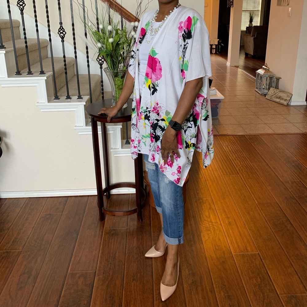 🎉HP NWT Floral Splash Kimono - Picture 4 of 4
